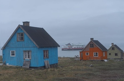 Maisons bleue orange